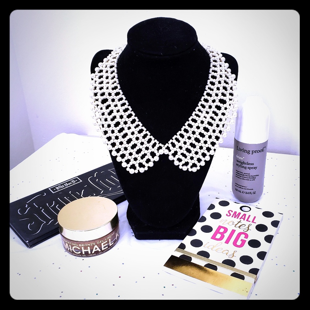 (SOLD) Adorable pearl collar necklace (SOLD)